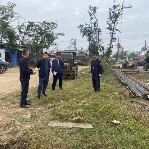 海口市综合行政执法局秀英分局到西秀镇督导年度卫片整改工作