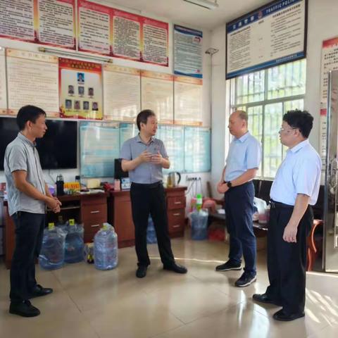海南省医保局党组成员、副局长陈涛一行到临高县督导参保扩面工作