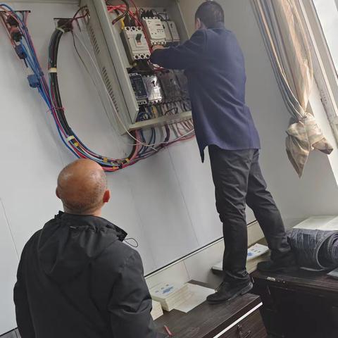 酂城镇初级中学深入开展“安全教育日”系列活动