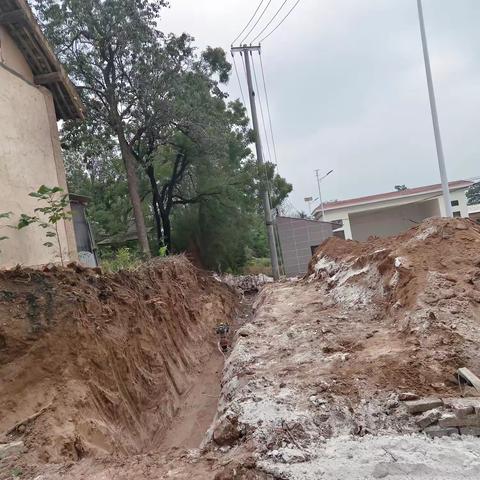 这是山西省运城市绛县卫庄镇雎村的老房子