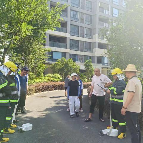 【蟠龙村】炎炎夏日，消防“练兵”不停歇
