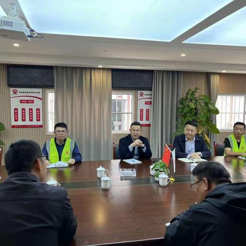 付海华来到绿色产业园项目检查指导