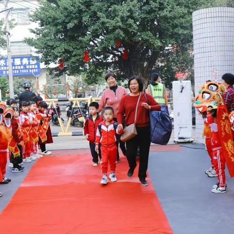 万物色彩迎春归，萌娃起航新征程 ——大鳌镇新地幼儿园开学啦！