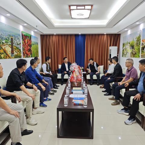 新春慰问传暖意 政企同心谋发展——三亚市委统战部、市工商联春节走访三亚市澄迈商会