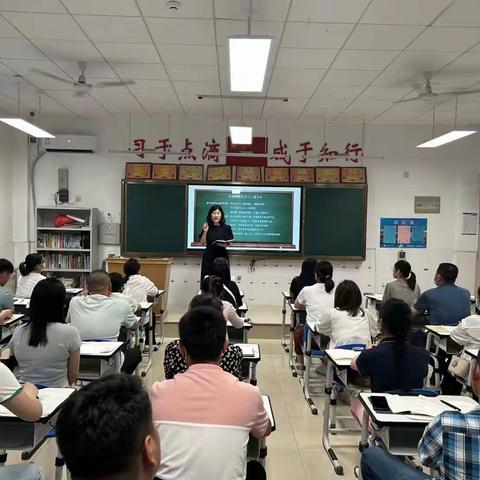 双向奔赴 共育英才——英才小学召开2022-2023学年第二学期期末家长会