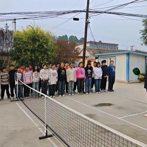 丰富体育运动，推进匹克球进校园———匹克球进良岗中心小学纪实