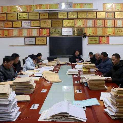 以检促规范，以查提效能——洞口创新总校2025年下学期教学常规大检查圆满落幕