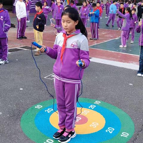 校园课外活动：强身健体与愉悦心情的双重收获