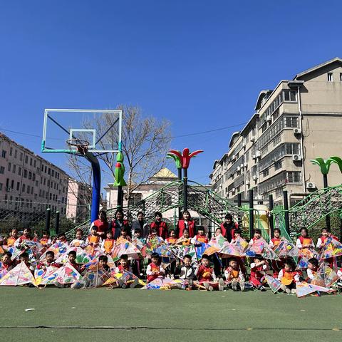 【金色文化展风采】——滨河社区：“巧手绘纸鸢，春风暖朝阳”手绘风筝主题活动