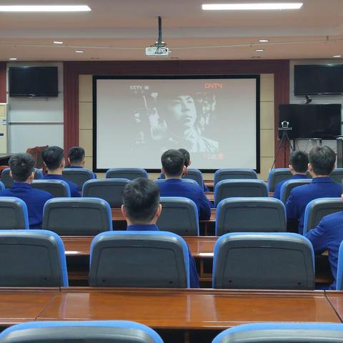 【临沂支队】“弘扬雷锋精神，争当时代先锋”——平邑大队开展“学雷锋”主题党日活动