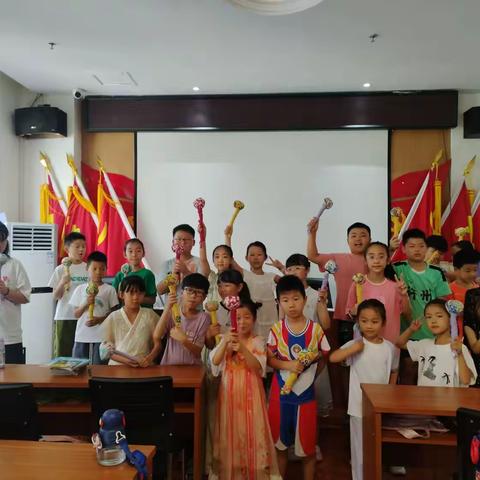 巧手制艾锤，非遗润童心——邓庄街道空港新城社区暑期爱心辅导班开展非遗艾草锤制作活动