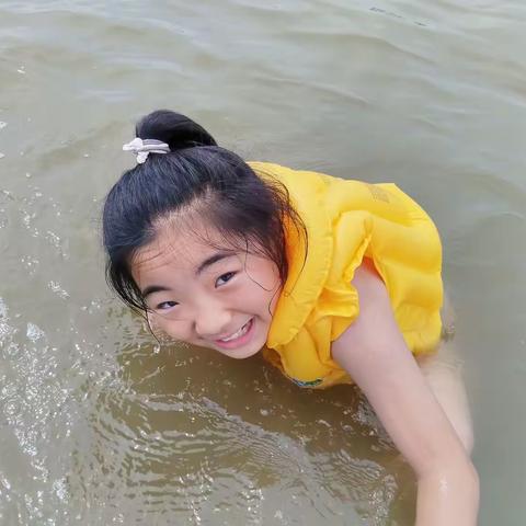 两个女儿的东疆亲子游记录