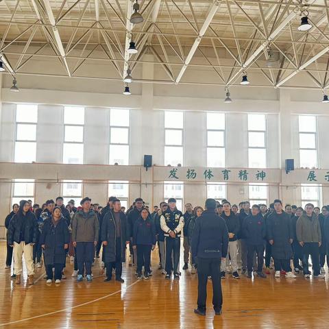 齐修共研促成长，教材培训启新程 —津南区中学体育教材教法培训活动