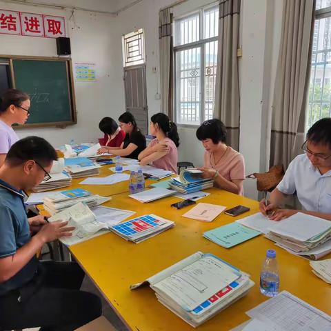 研途花开，笃行致远——柏塘中心小学六年级数学科组五月沙龙活动