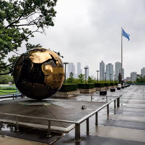 探访联合国...