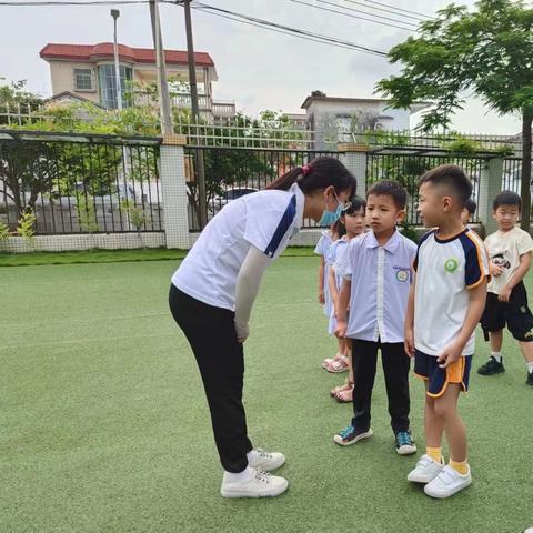 生活垃圾分类——莲洲二幼第十六周国旗下活动