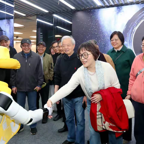 国网上海电力组织开展“学思想·看变化·助发展”专题调研