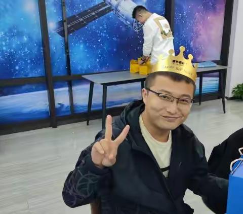 真诚到永远，服务到极致——一月榜样人物王威