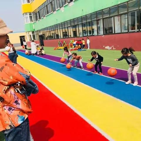 "我运动，我快乐"吴桥镇中心幼儿园拍球比赛