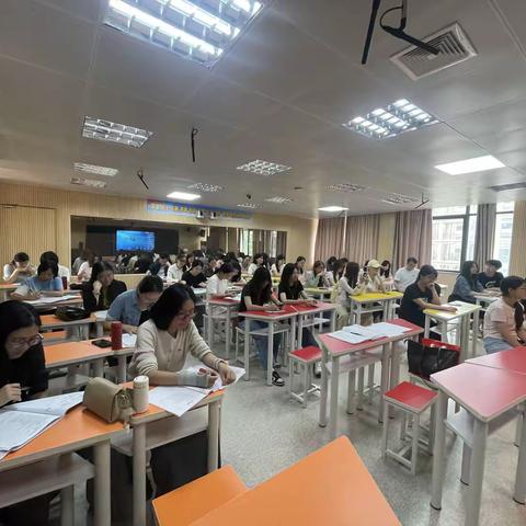 解构典型语篇结构 提升完形阅读得分---2025学年第二学期广州市花都区高三英语分层备考策略研讨活动简报