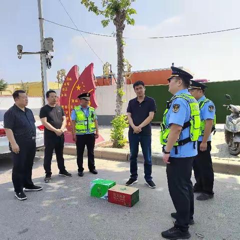 县交通运输局副局长任惠良看望慰问一线执法人员