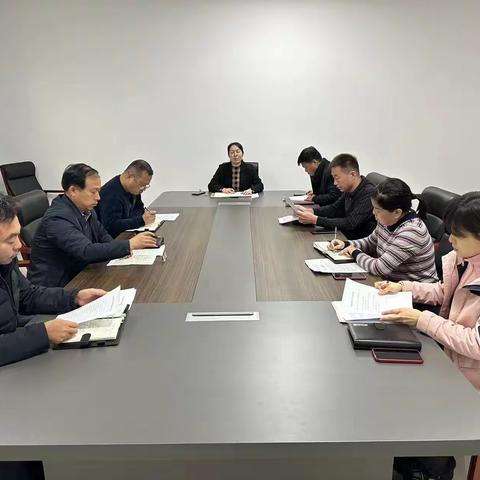 【曲周审批】县行政审批局迅速传达学习县委十二届七次全会精神