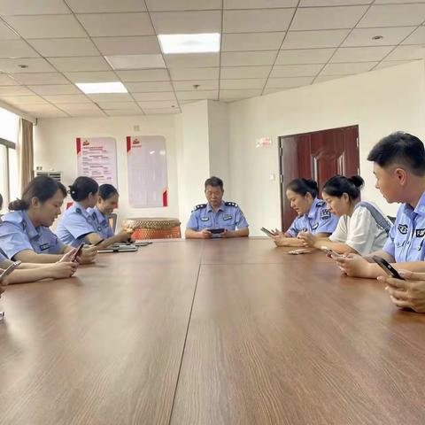 政治处组织开展警务英语每周一学