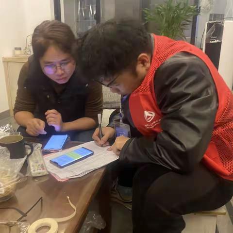 蟠龙村1%人口抽样调查：精准普查 情系民生