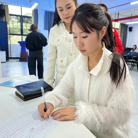 永顺县灵溪镇第一幼儿园游戏案例分享活动‍