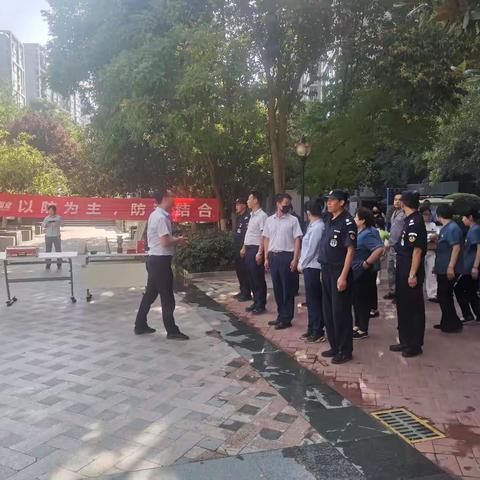 华城社区开展消防演练暨2025安全生产月活动