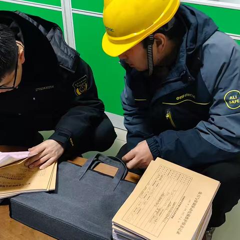 长延堡街道联合多职能部门开展华城社区高层隐患及消防安全大排查大整治