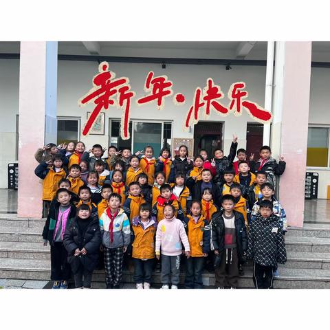 沐光前行，肆意生长——邵宅小学205尚善中队2023秋学期总结