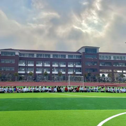 踏歌起舞迎新年——扶沟县实验小学金塔路校区一年级舞蹈社团成果展