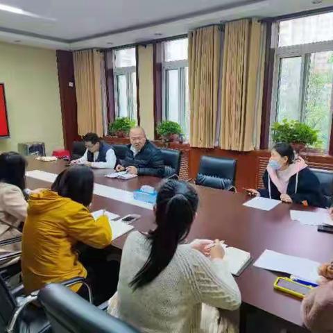 道德街街道召开新冠病毒变异株应急处置演练培训会