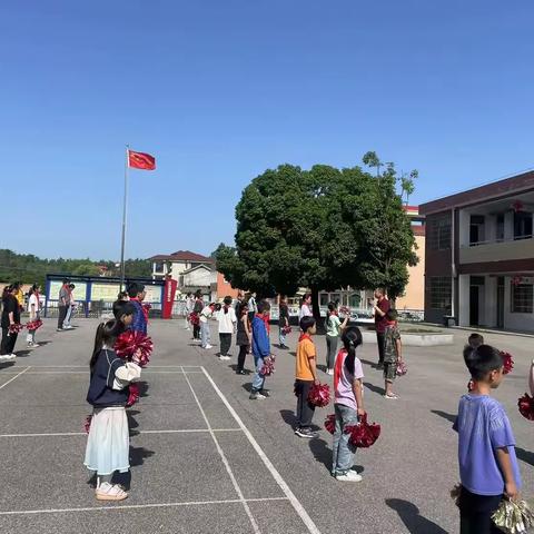 【我们的阵地安如磐】维梓小学2025年消防疏散演练活动纪实