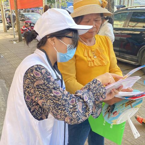 文儒镇开展“河长制”宣传活动