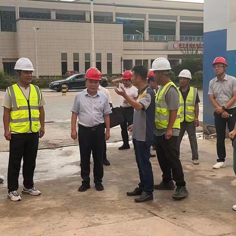 市县两级纪委监委联动开展扬尘整治督导工作