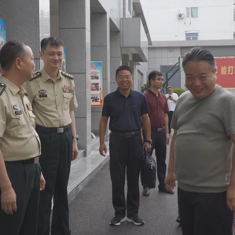 商城街道  庆八一 话双拥 鱼水情更浓