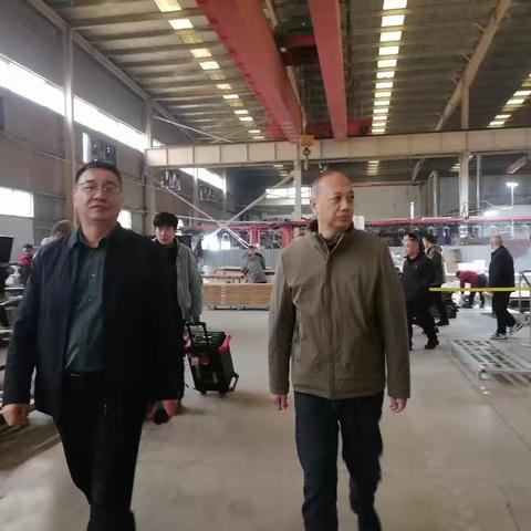 政协委员调研制造业升级新路径