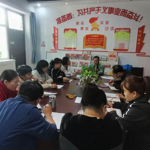 临“震”不慌 安全先行-韩庄小学少工委开展防震安全演练