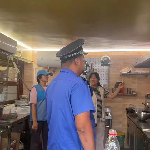 持续开展餐饮油烟污染专项整治工作