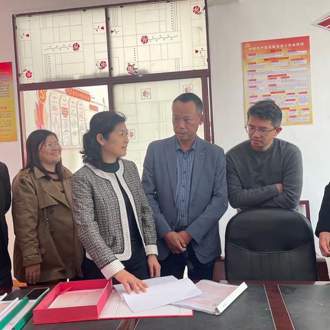 章燕萍深入新丰街镇调研并宣讲习近平总书记考察江西重要讲话精神