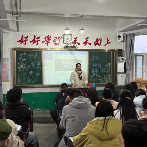 立德树人守初心，安全文化筑根基——林州市第二实验小学寒假前工作巡礼