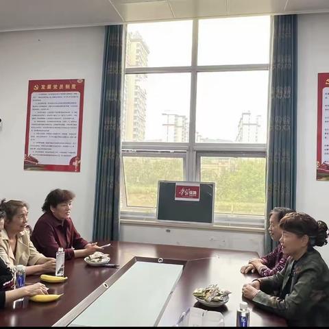 “学习进万家 强国伴我行”—— 帝华鸿府社区开展“学习强国”宣传推广