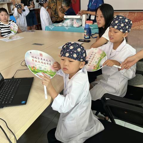 【幸福历城 群众满意】帝华鸿府社区开展垃圾分类我先行宣传活动