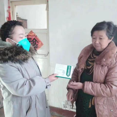 【爱包头 作贡献】疫情之下显担当，送药上门暖人心