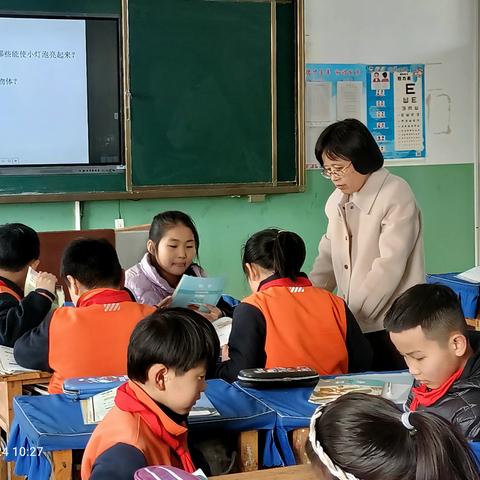 强课提质 教学相长----杨柳雪镇中心学校科学组听课活动