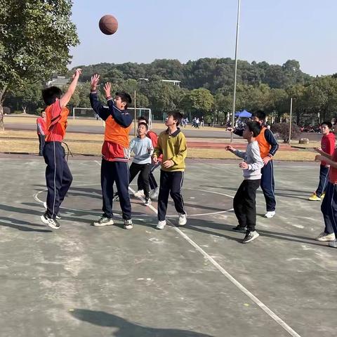 球场上的热血与梦想——丹灶小学第六届足球班际联赛与班级篮球比赛