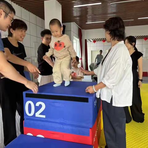 “托”起美好，“育”见未来——济南高新区山东女子学院附属幼儿园德润天玺园社区公益亲子课堂