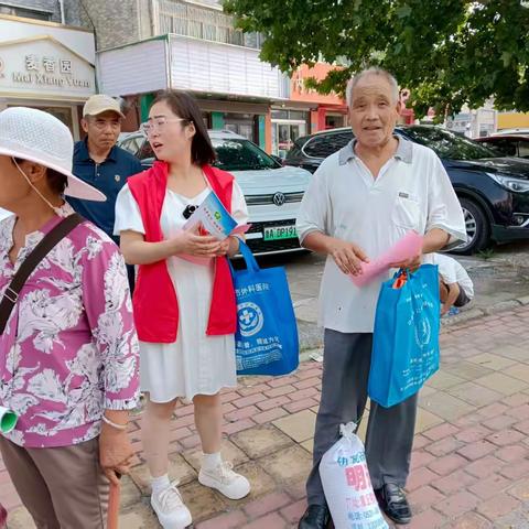普集街道残联开展全国残疾人预防日宣传活动